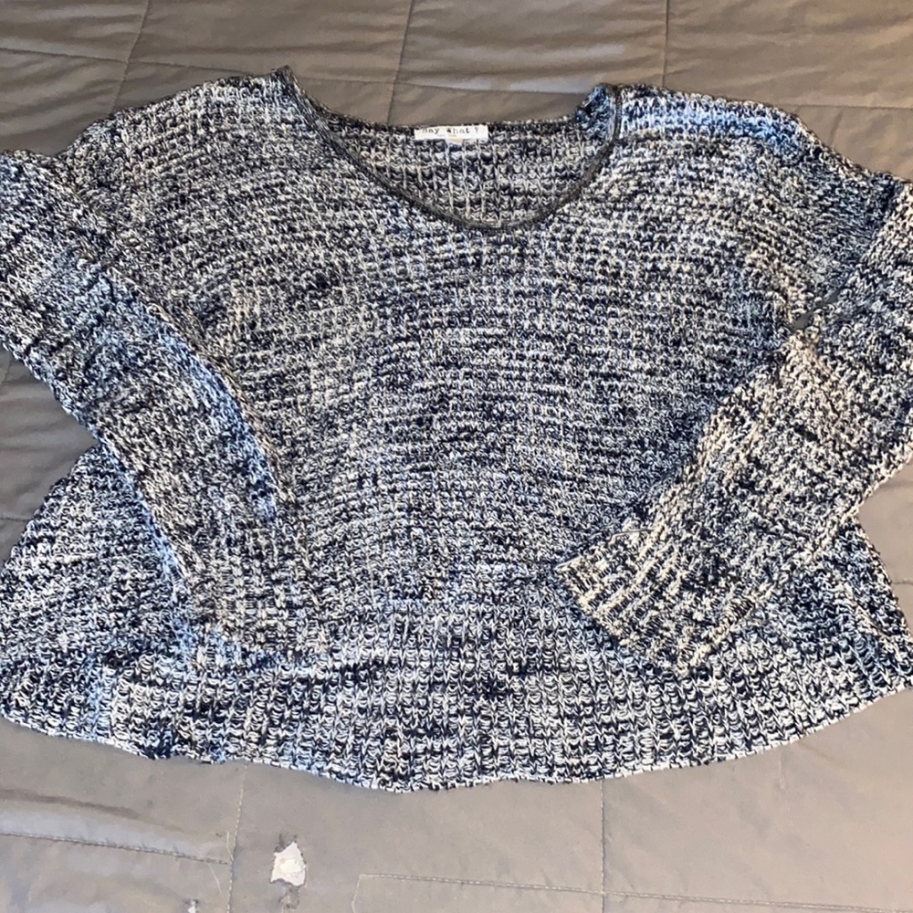 Women’s oversized sweater size large